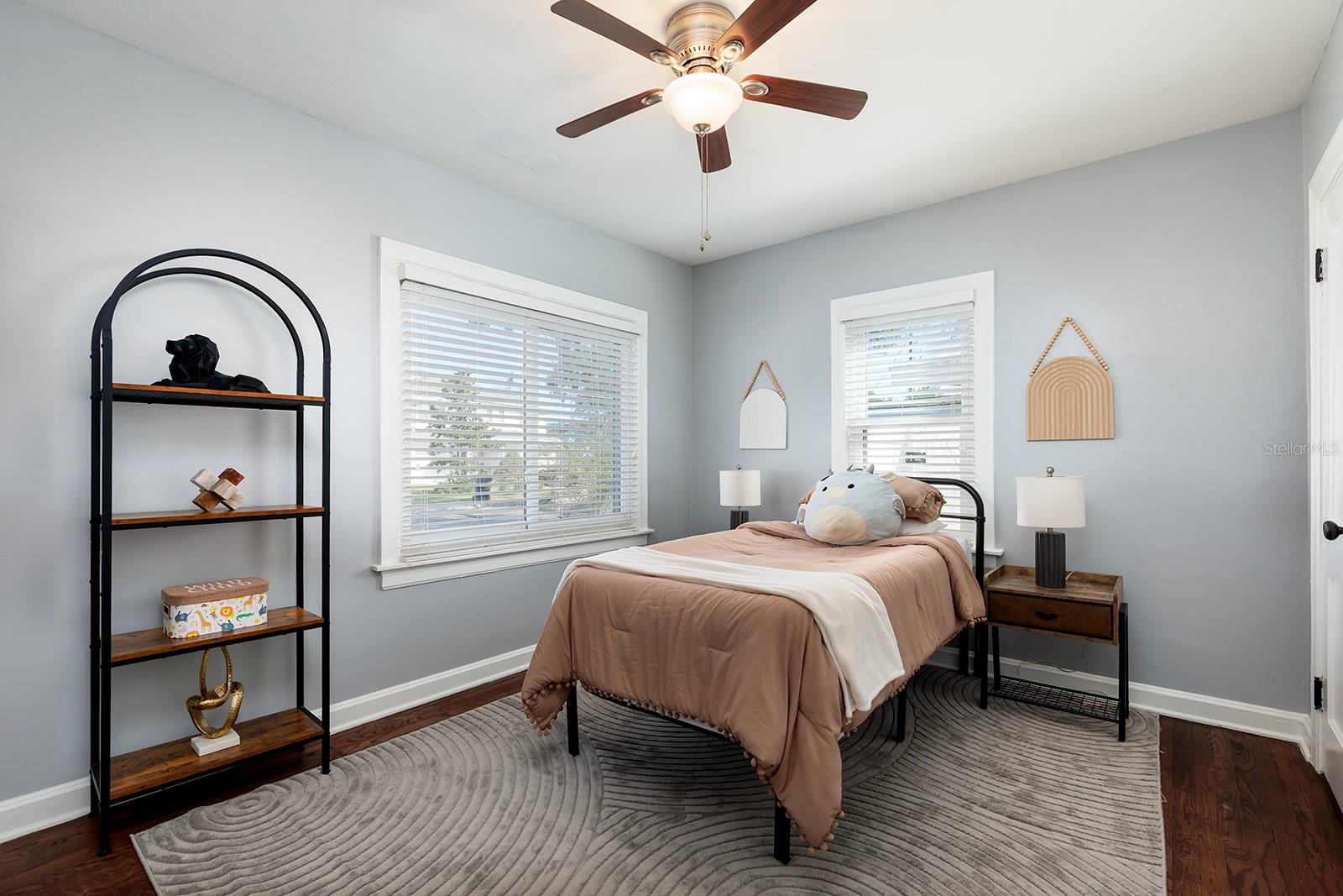 Image 16 of 30 For 220 Grant Street