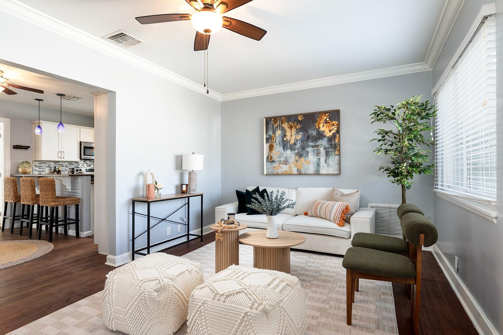 Image 6 of 30 For 220 Grant Street