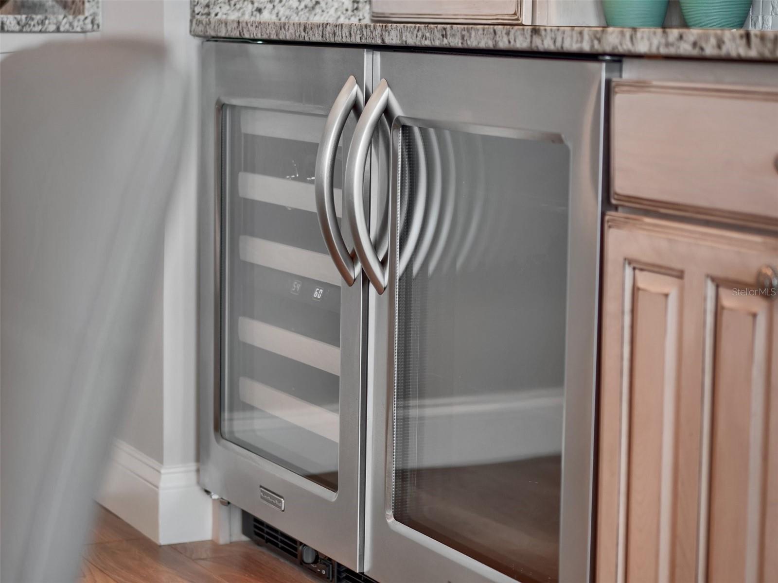 Image 30 of 53 For 525 Jackson Street P4