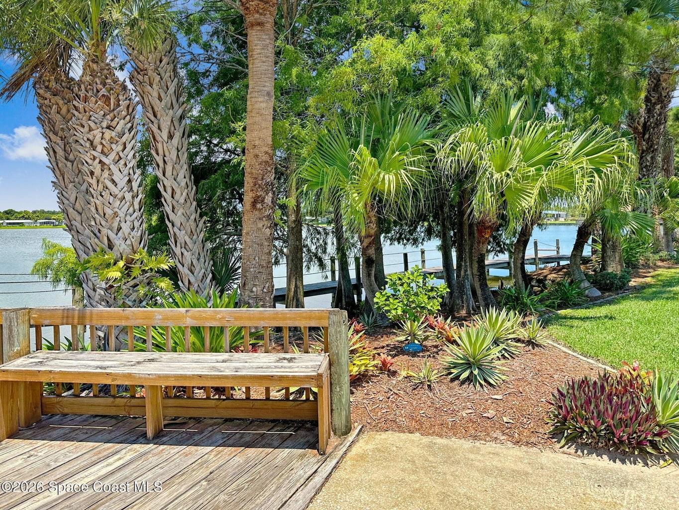 Image 22 of 35 For 425 Outer Drive