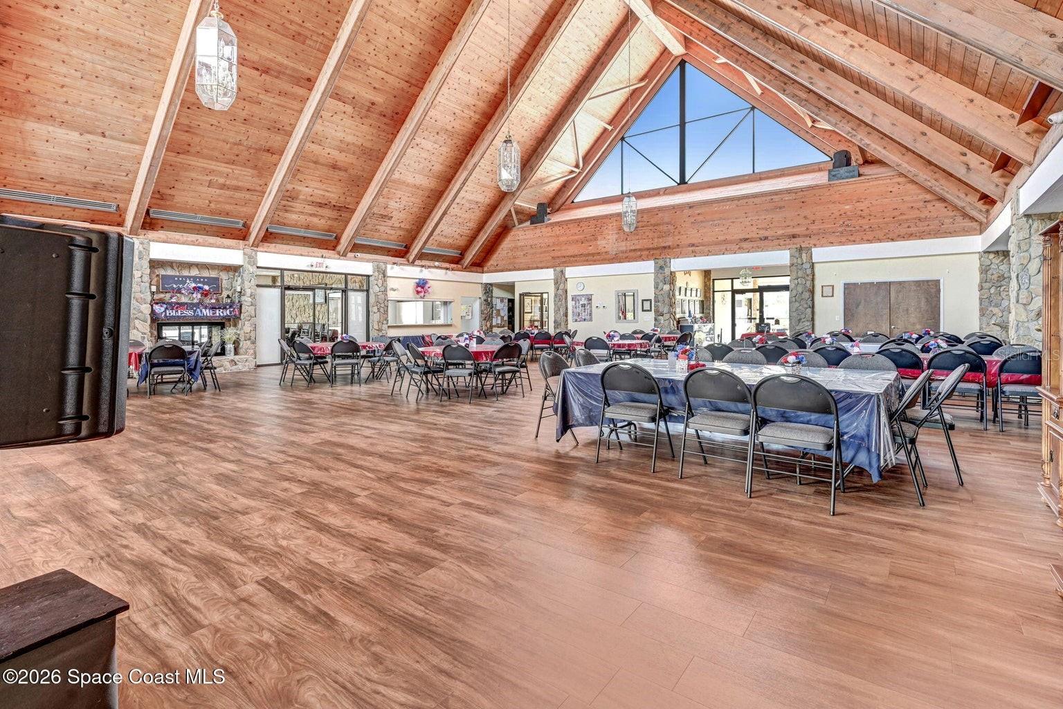 Image 30 of 35 For 425 Outer Drive