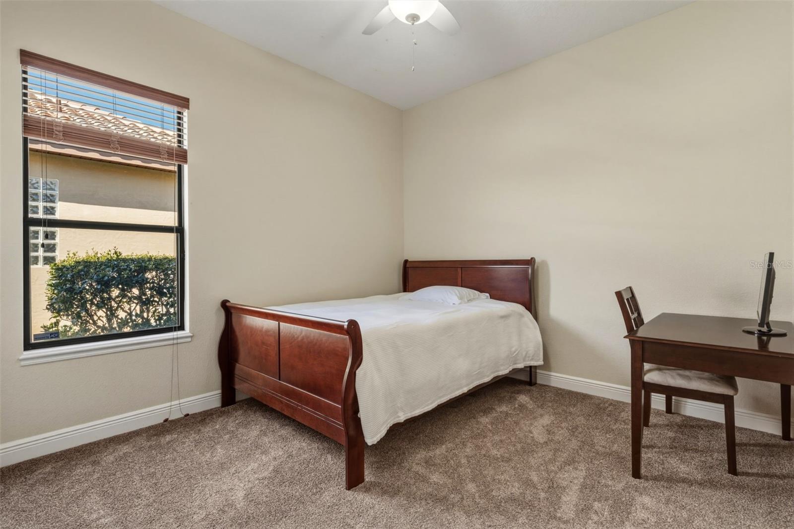 Image 26 of 46 For 7451 Pointe Venezia Drive