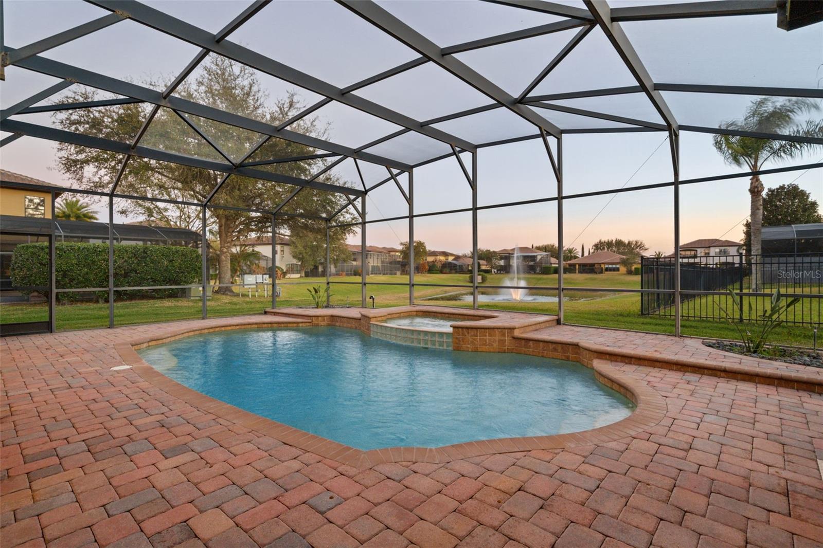 Image 5 of 46 For 7451 Pointe Venezia Drive