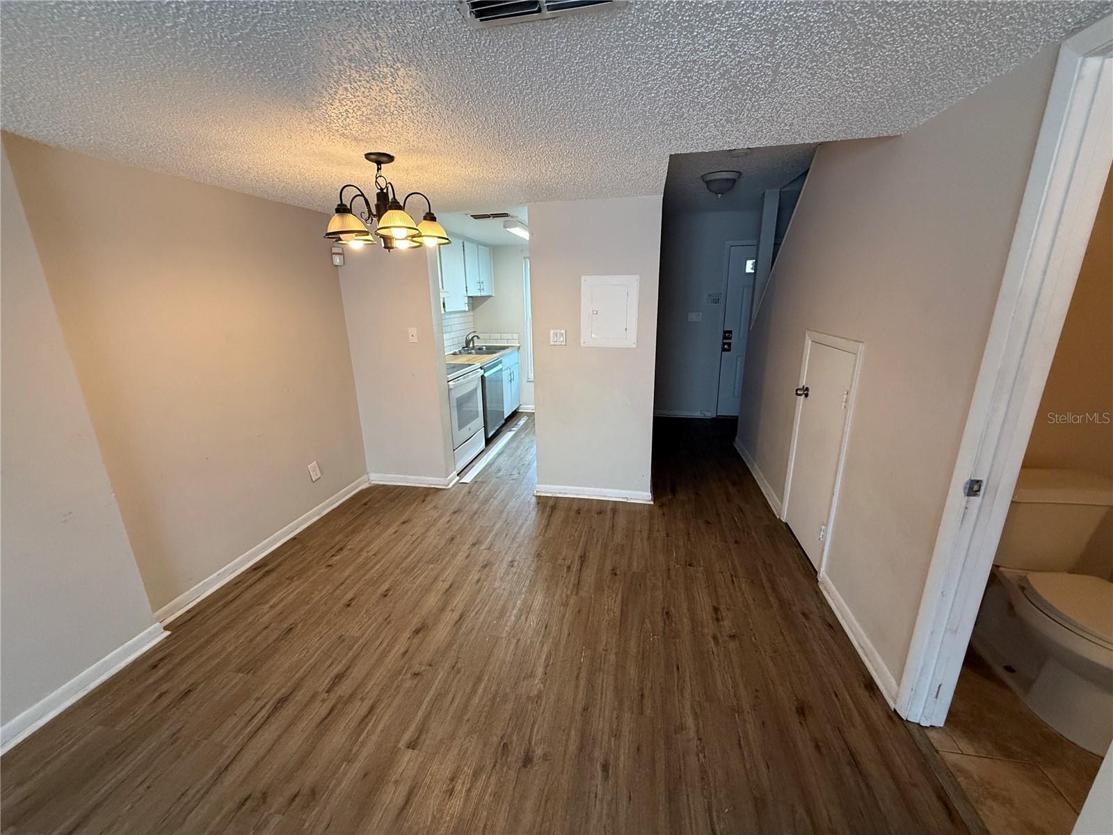 Image 9 of 14 For 5120 Temple Heights Road D