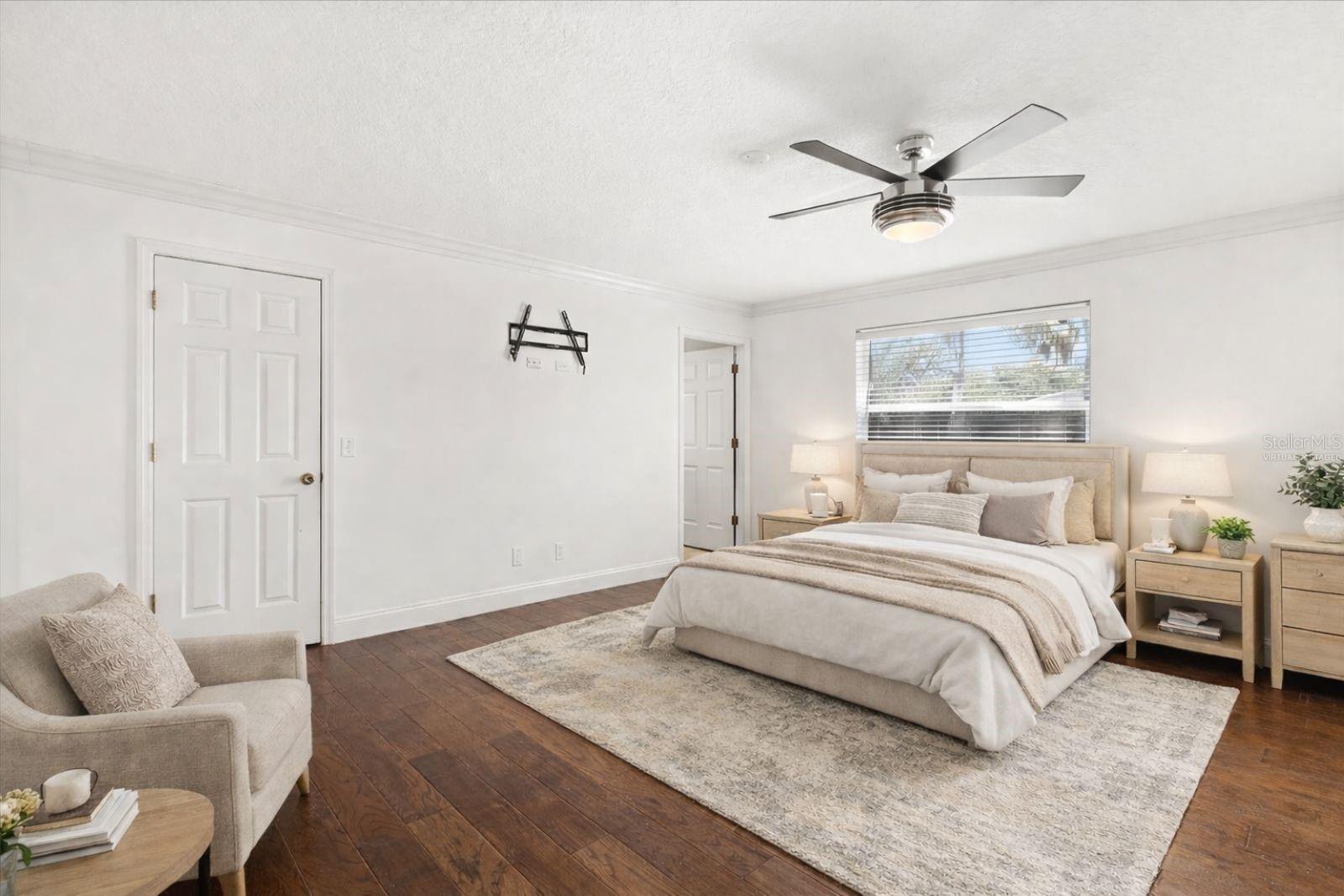 Image 17 of 29 For 2728 Bayview Drive