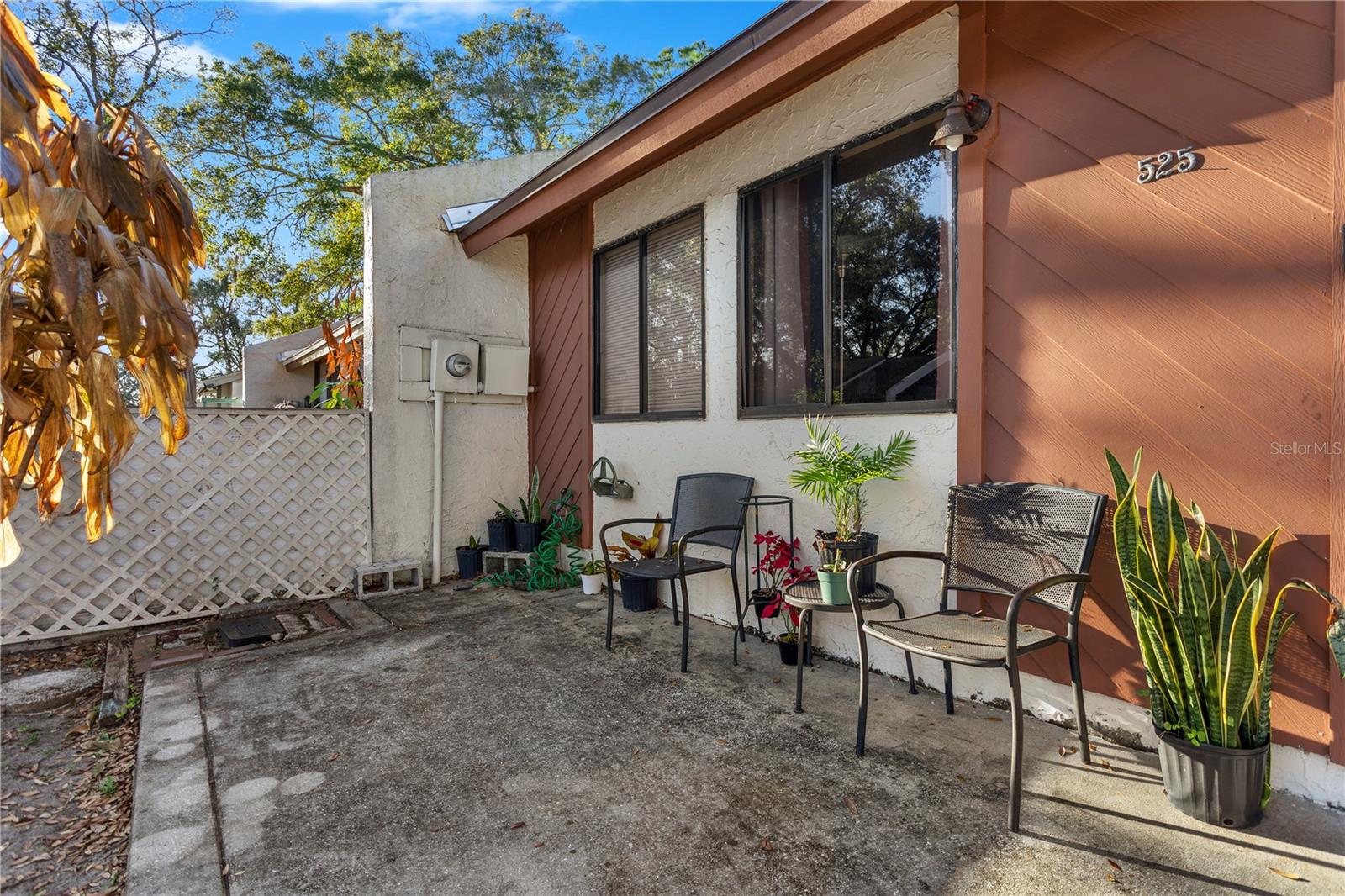 Image 2 of 22 For 525 Derby Drive