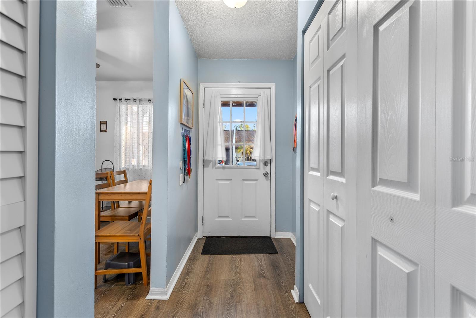 Image 3 of 22 For 525 Derby Drive