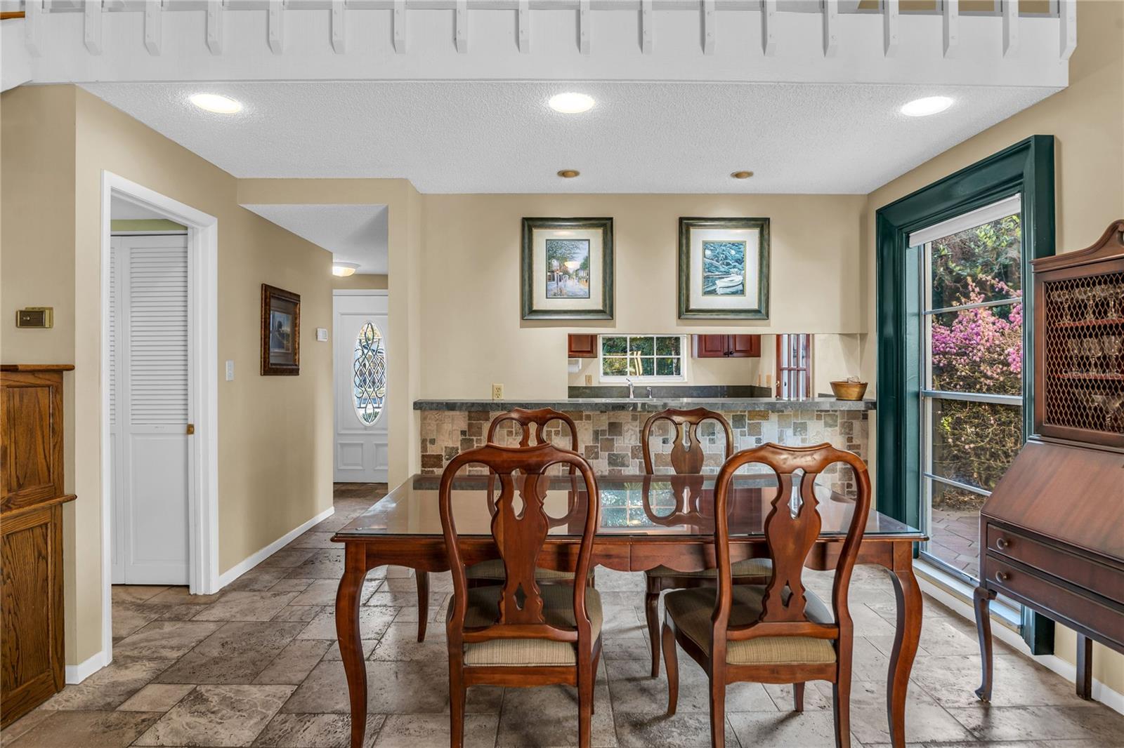 Image 18 of 44 For 721 Gamewell Avenue