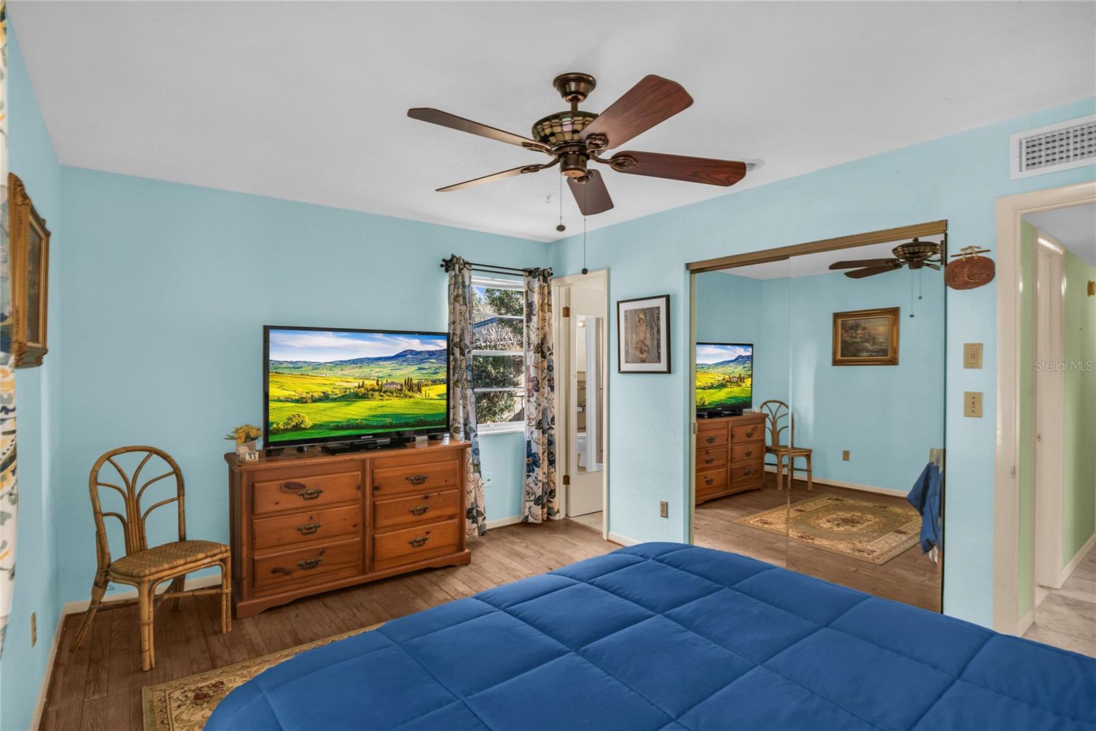 Image 30 of 44 For 721 Gamewell Avenue