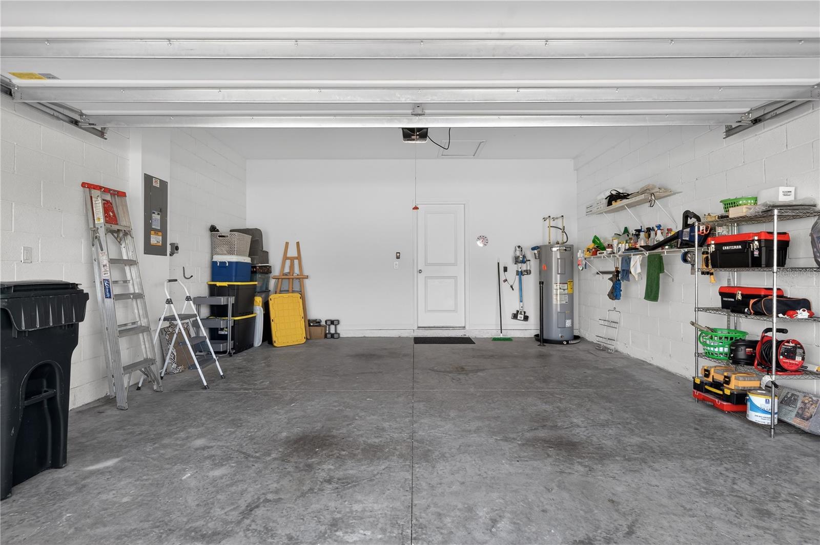 Image 27 of 39 For 2586 Royal Jasmine Court