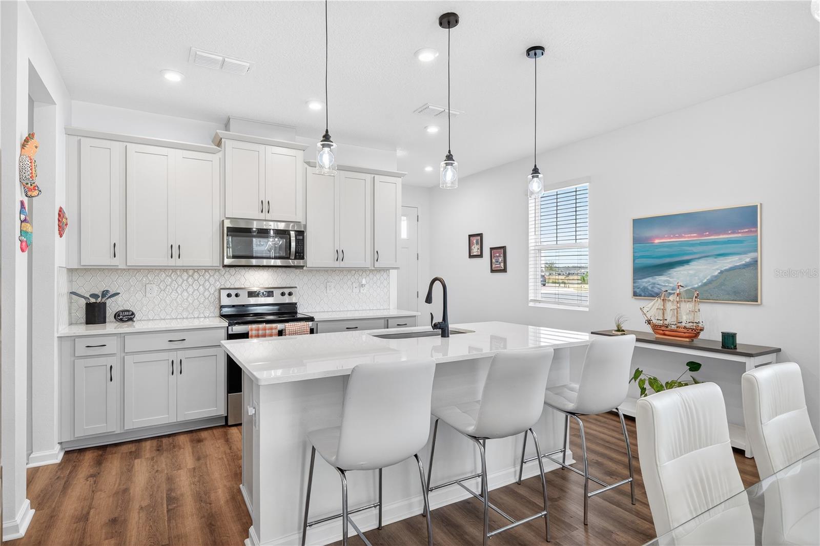 Image 6 of 39 For 2586 Royal Jasmine Court