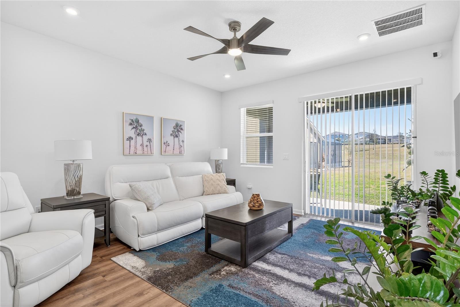 Image 9 of 39 For 2586 Royal Jasmine Court