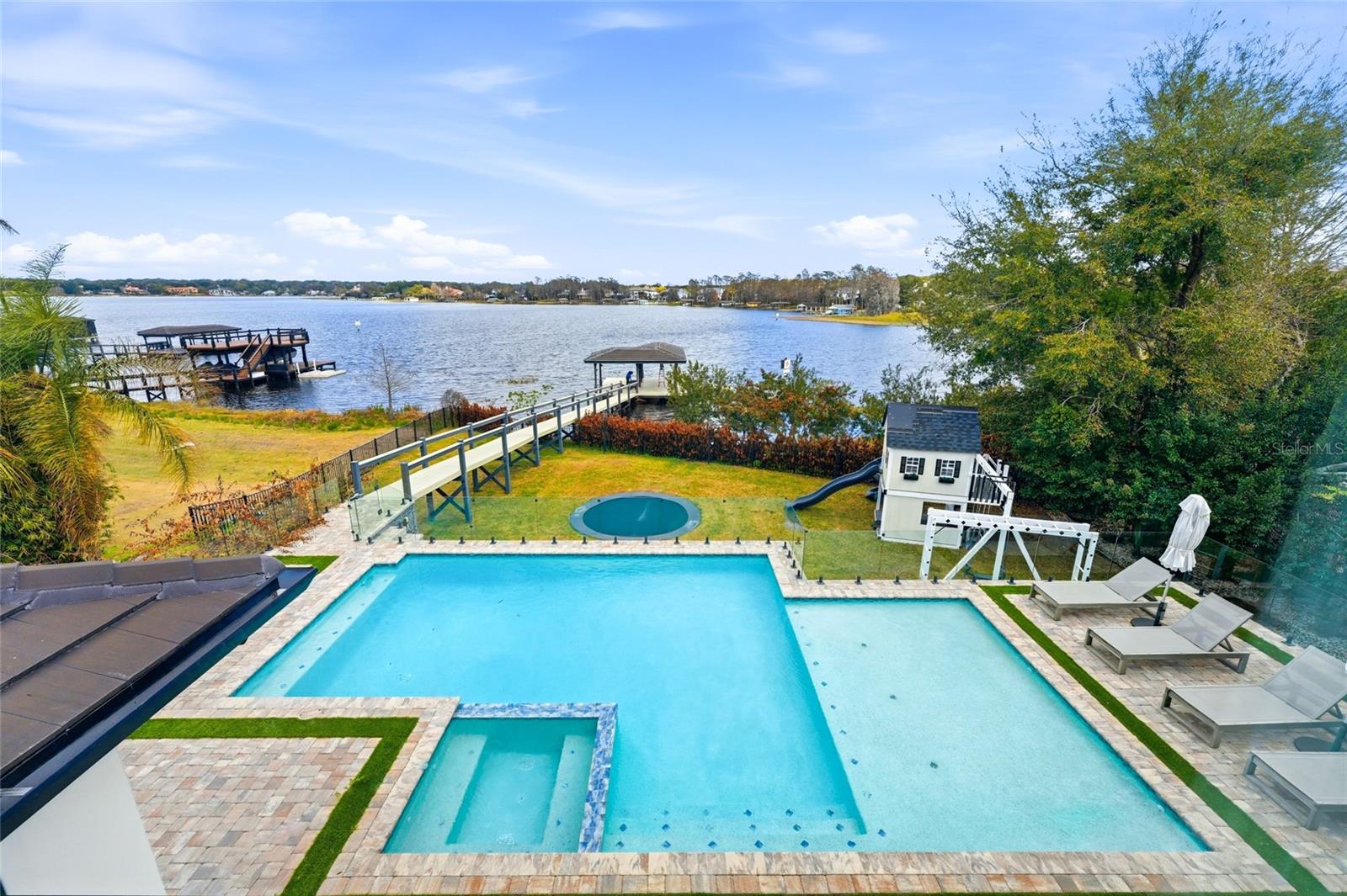 Image 24 of 30 For 1002 Down Reserve Court