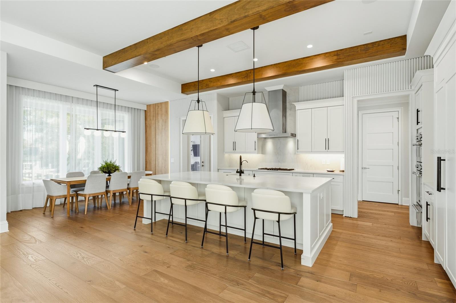 Image 4 of 30 For 1002 Down Reserve Court