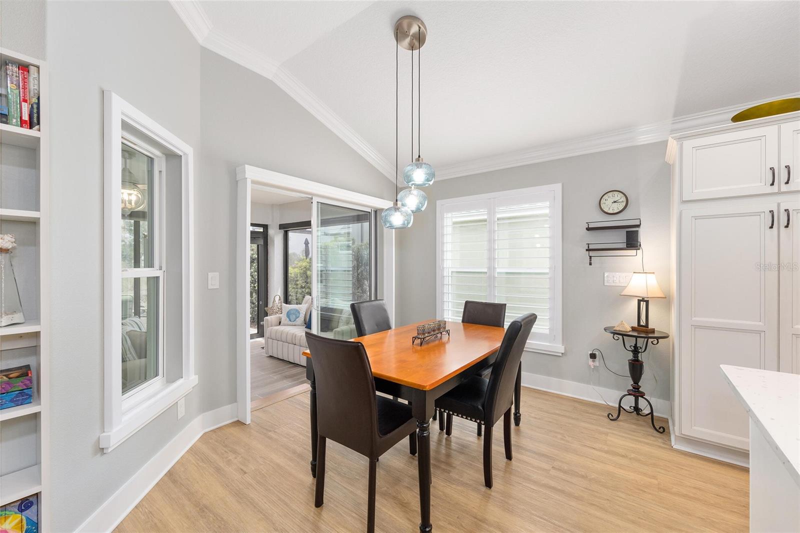 Image 12 of 57 For 2140 Biller Circle