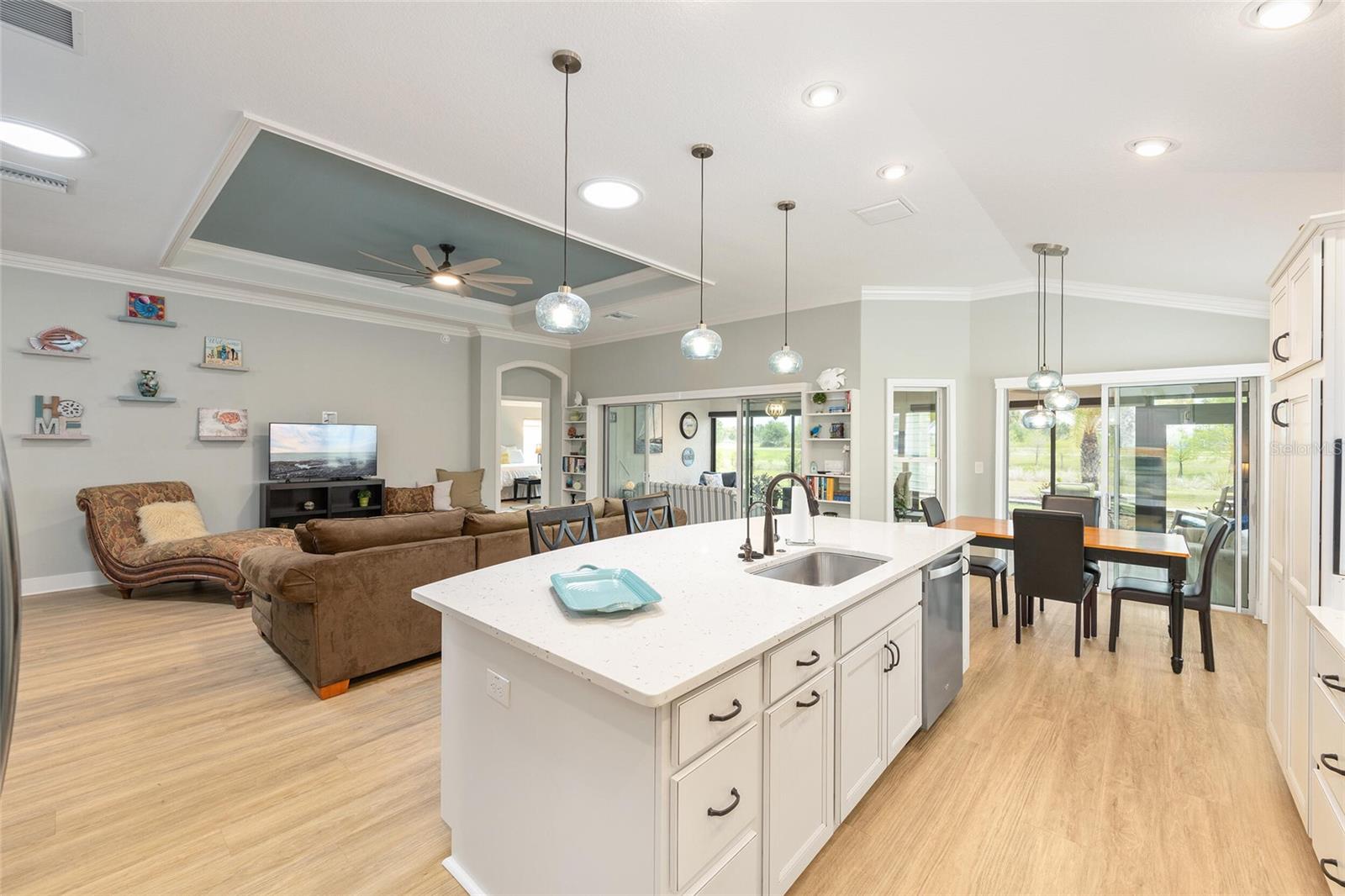 Image 15 of 57 For 2140 Biller Circle