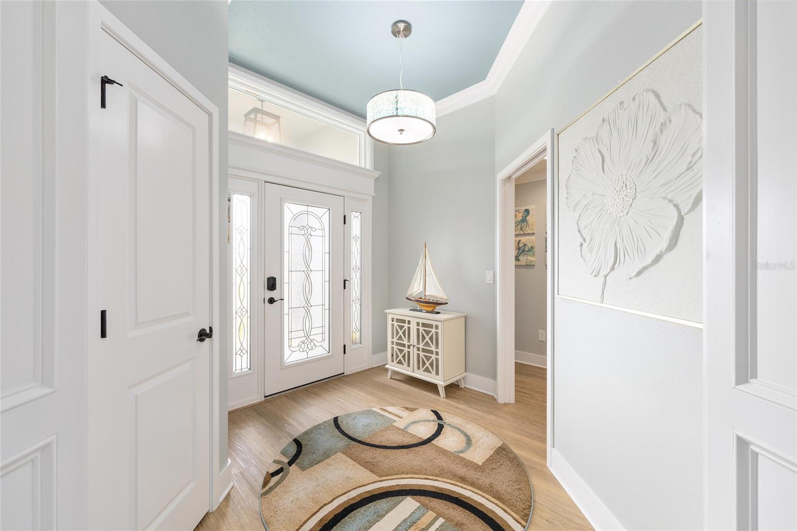 Image 7 of 57 For 2140 Biller Circle