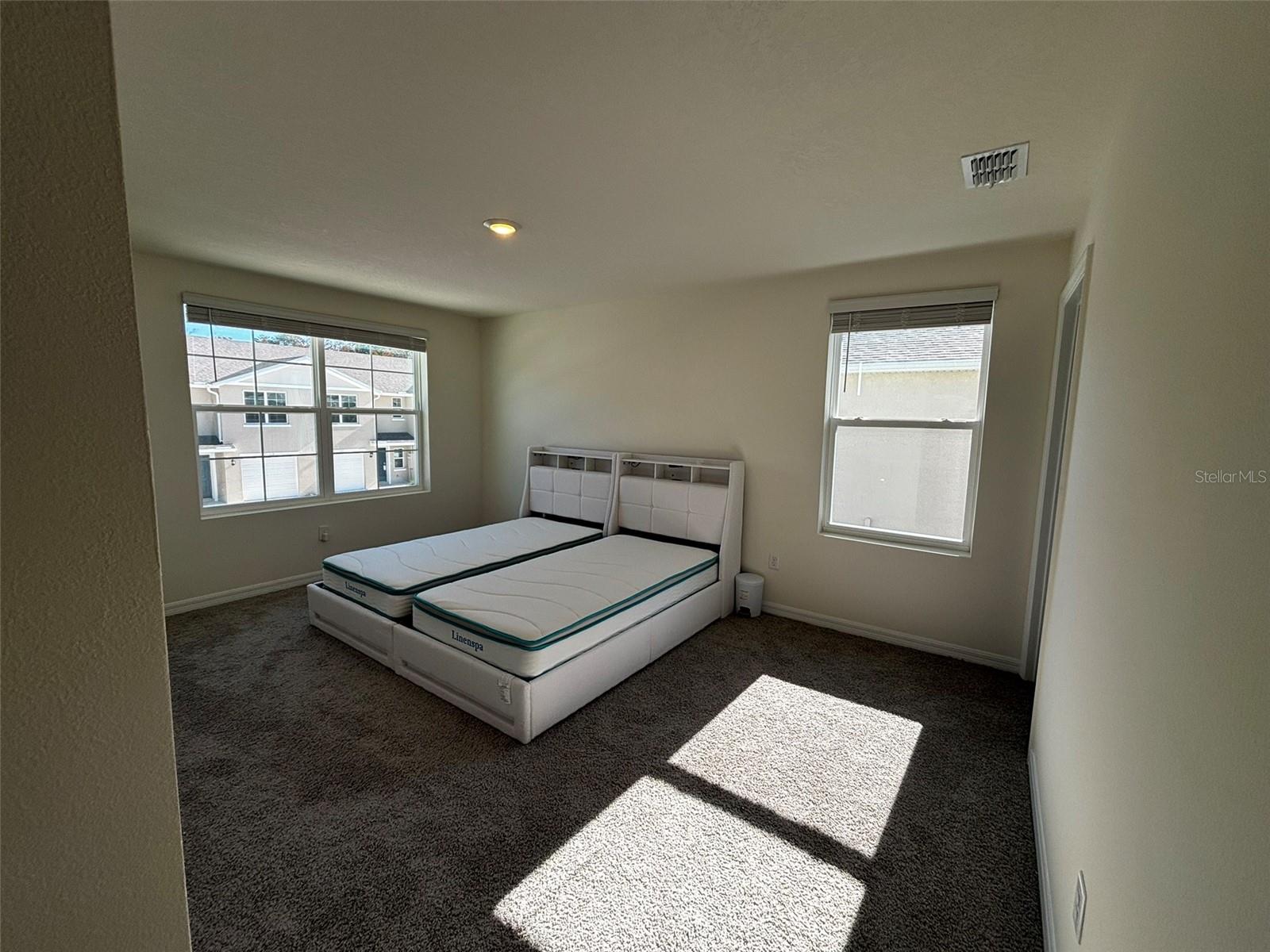 Image 17 of 38 For 520 Zinfandel Drive