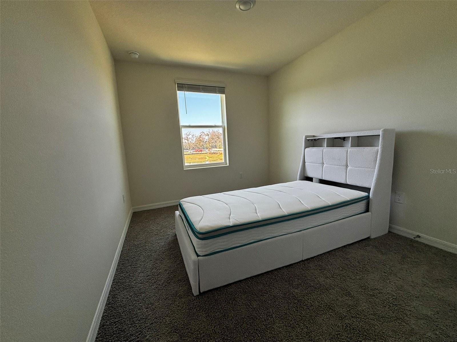 Image 19 of 38 For 520 Zinfandel Drive