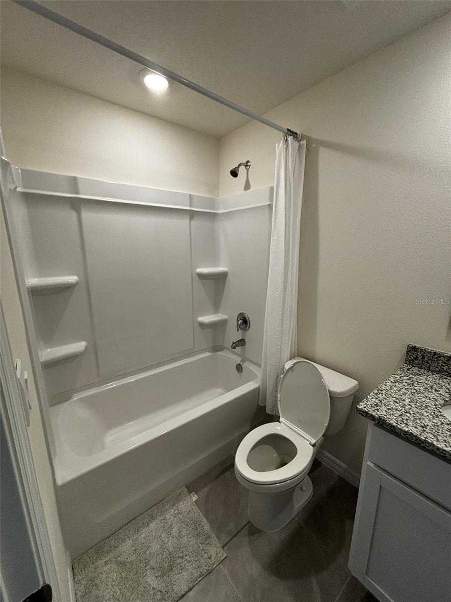 Image 32 of 38 For 520 Zinfandel Drive