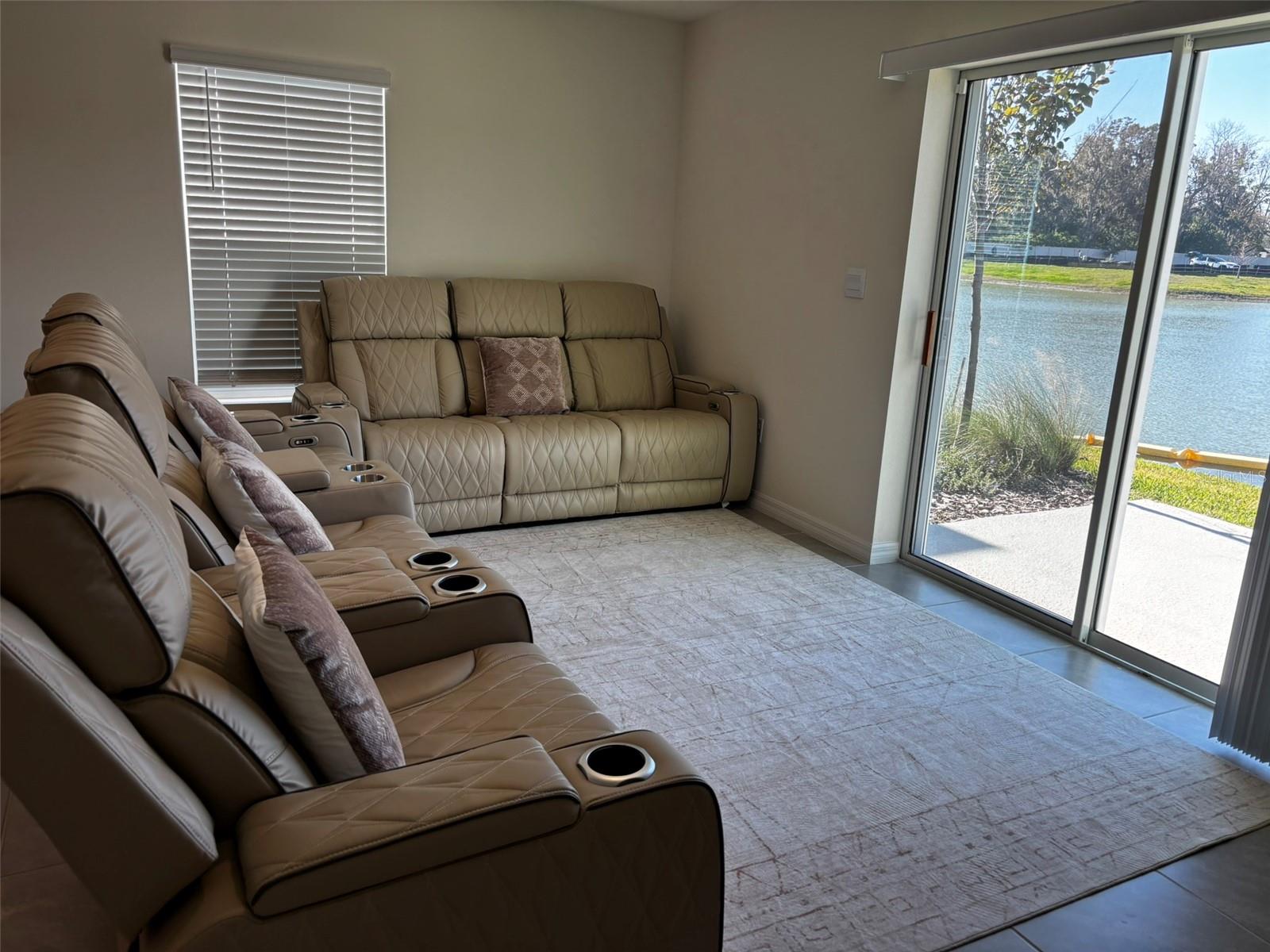 Image 4 of 38 For 520 Zinfandel Drive