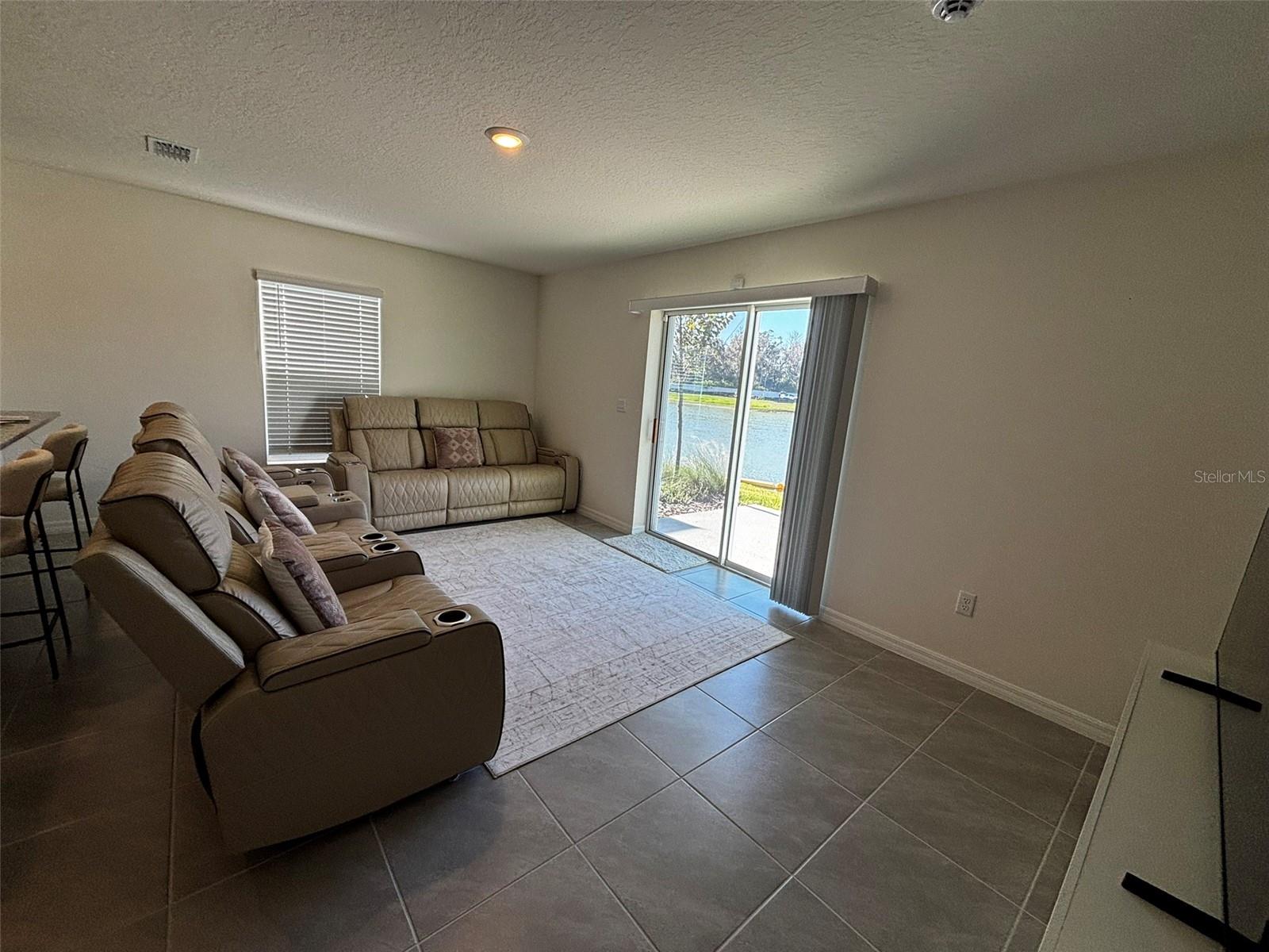 Image 5 of 38 For 520 Zinfandel Drive