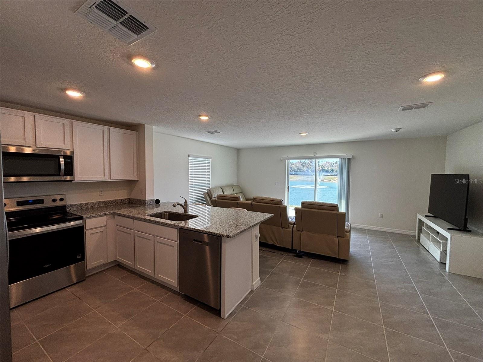 Image 8 of 38 For 520 Zinfandel Drive