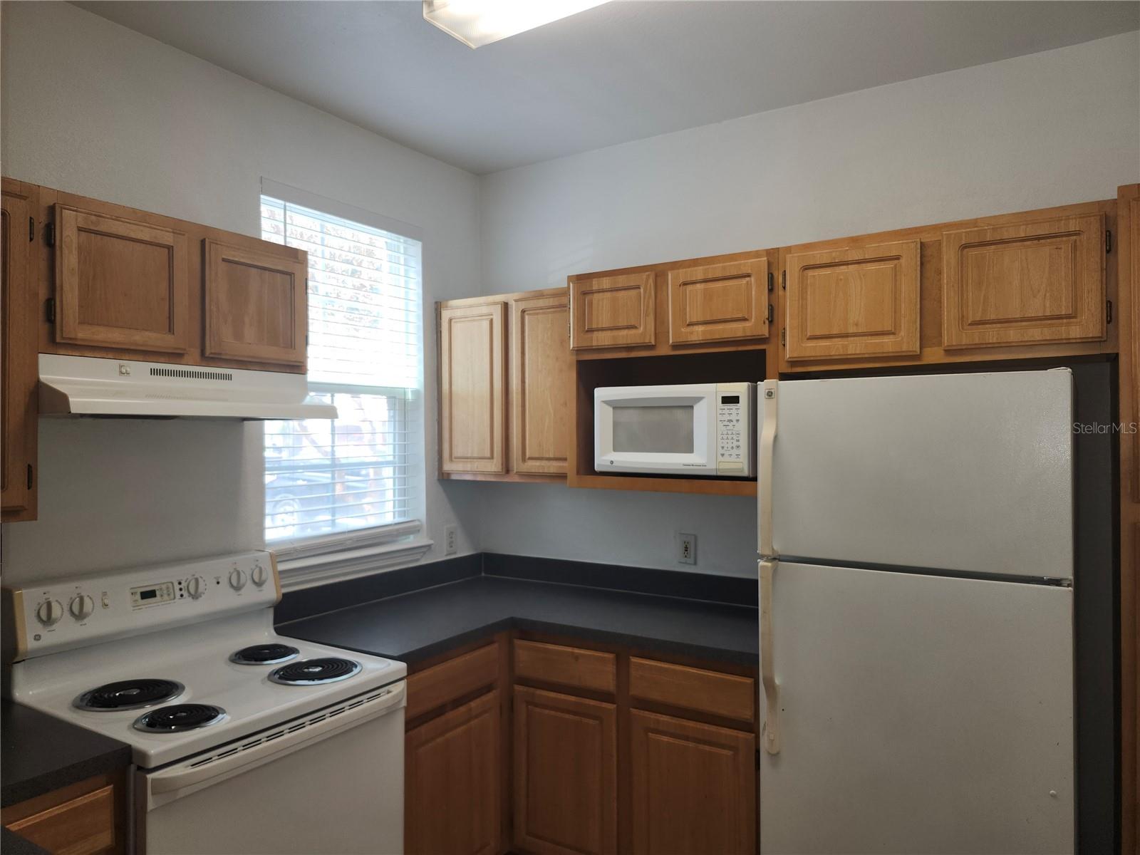 Image 6 of 13 For 3281 Soho Street 101