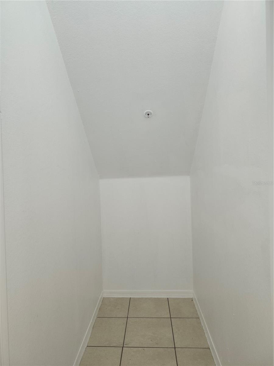 Image 8 of 13 For 3281 Soho Street 101