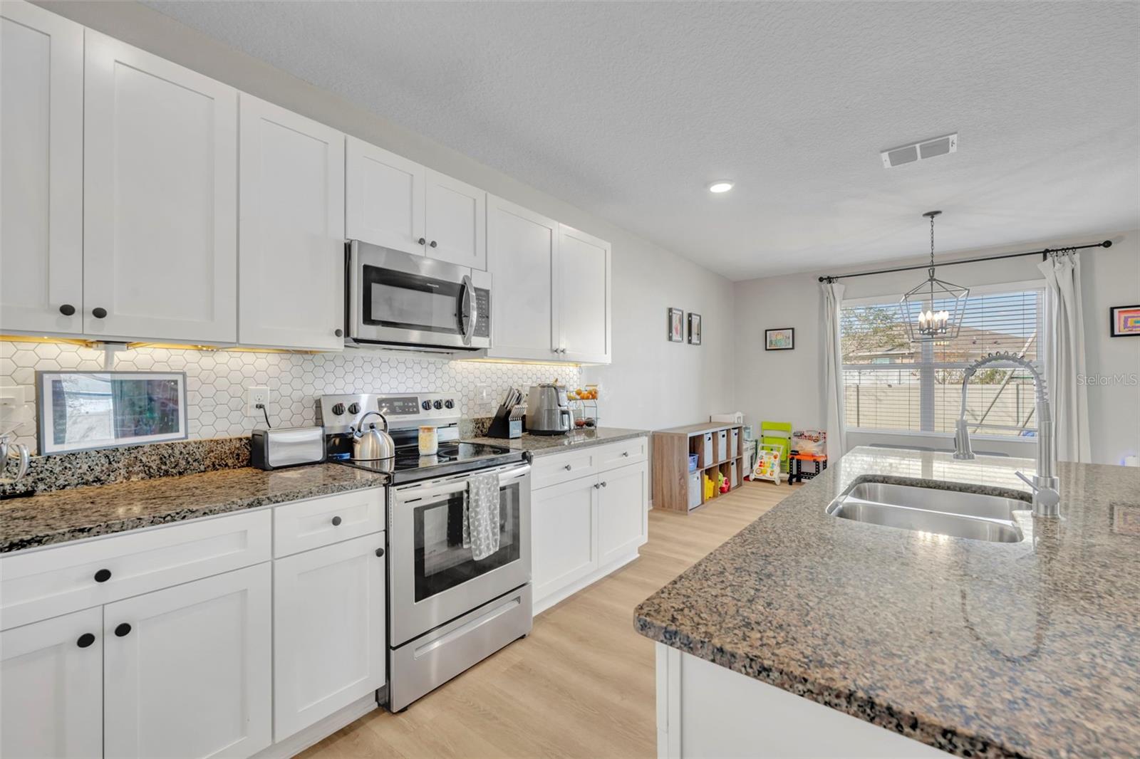 Image 10 of 30 For 3674 Yacobian Place