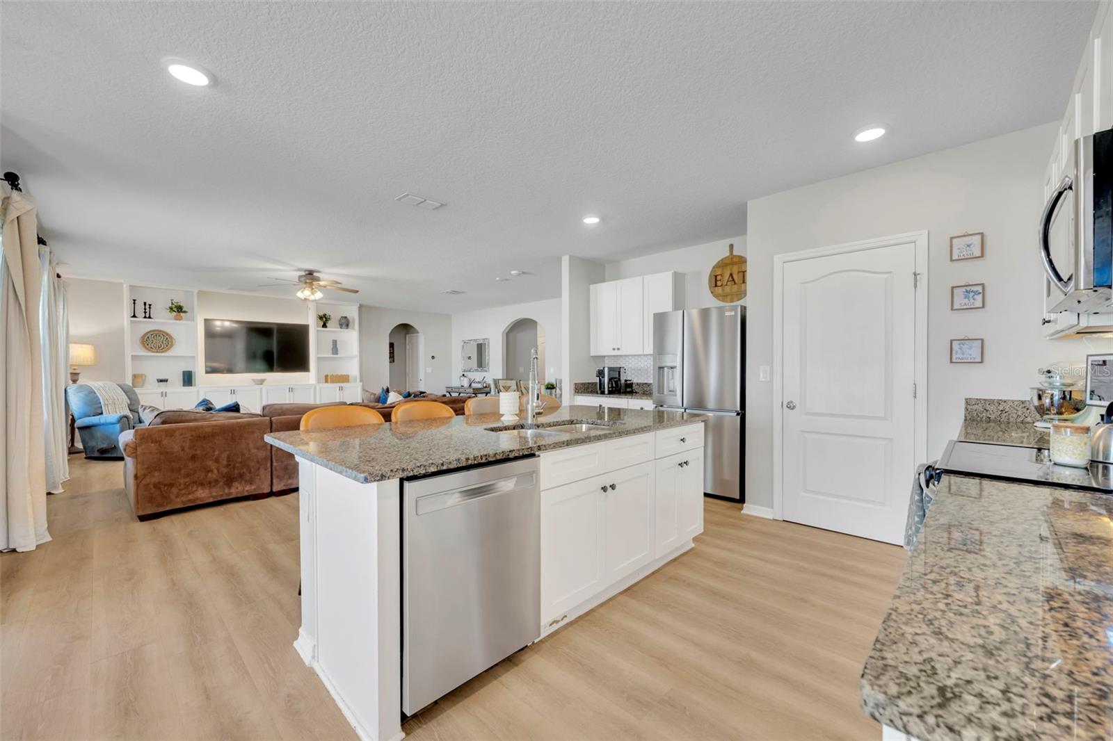 Image 12 of 30 For 3674 Yacobian Place