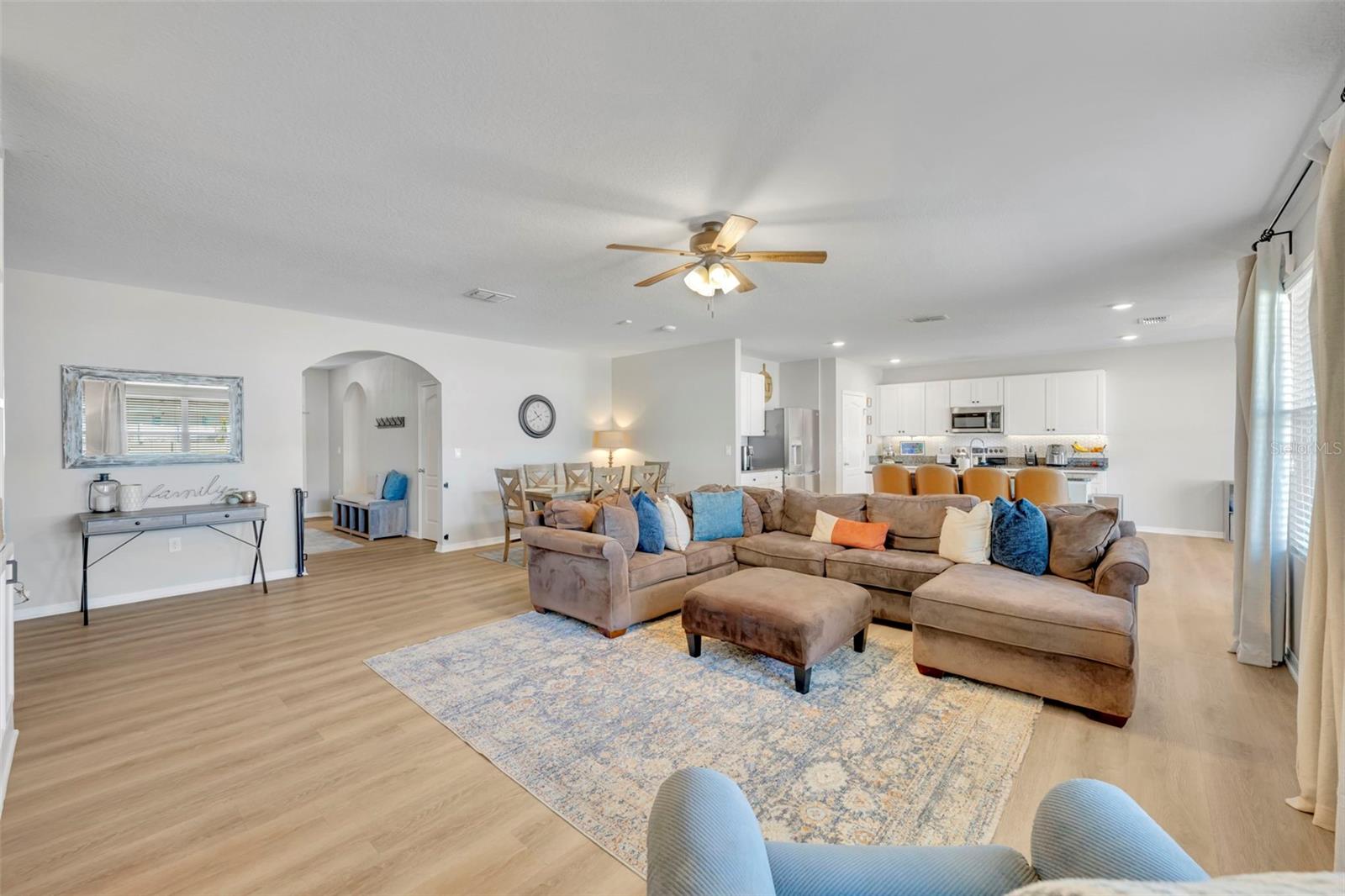 Image 7 of 30 For 3674 Yacobian Place