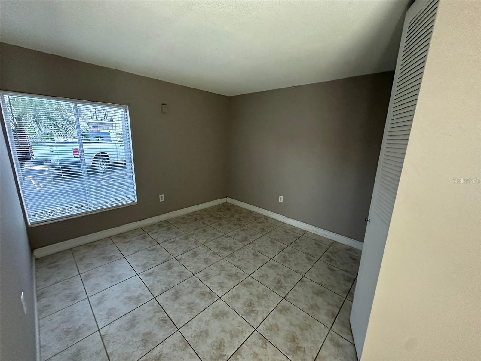 Image 23 of 34 For 1830 Maravilla Avenue 309