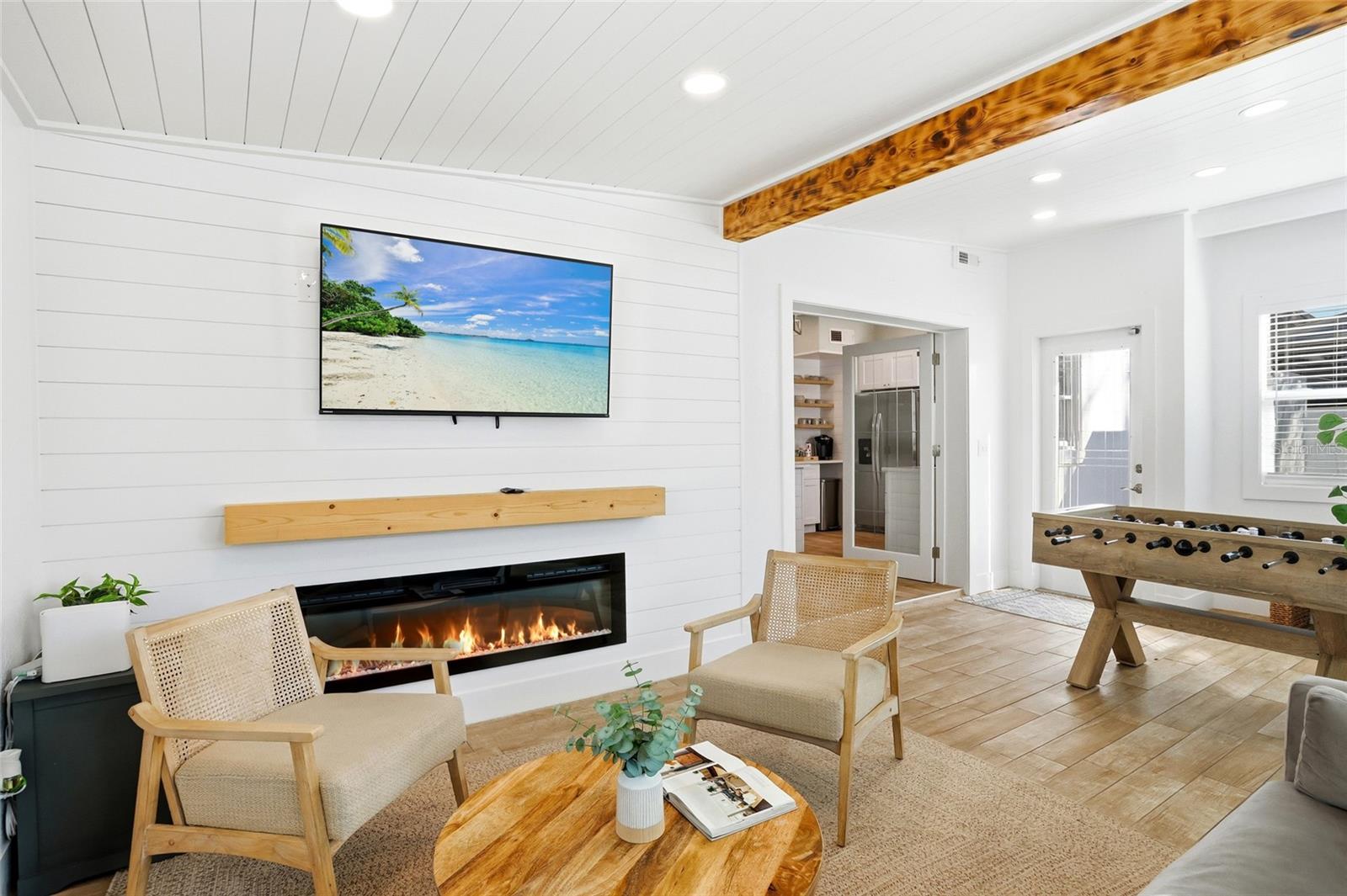 Image 11 of 24 For 1120 Nela Avenue