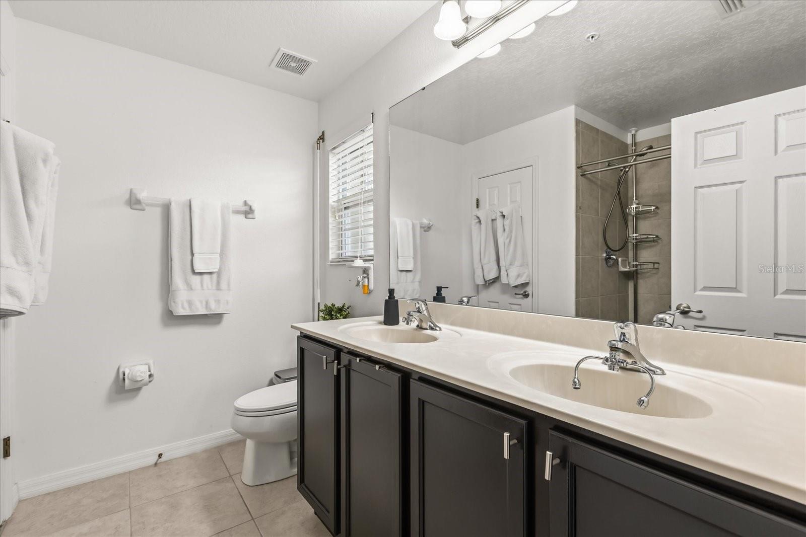 Image 17 of 30 For 10096 Hartford Maroon Road