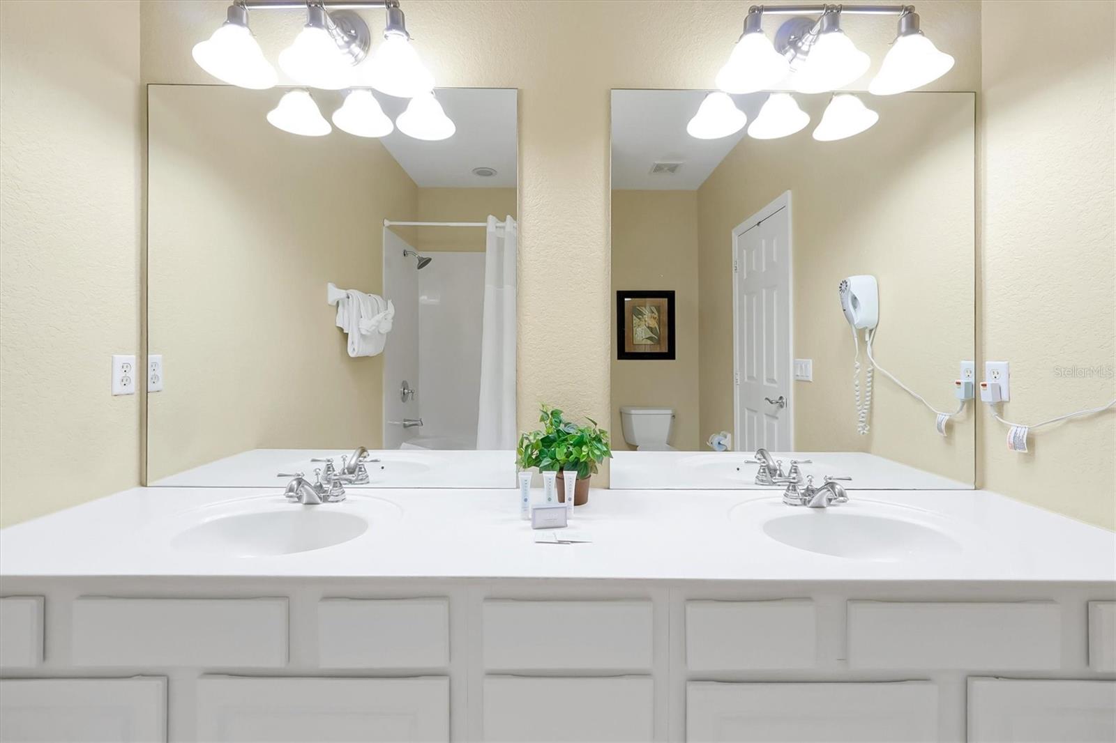 Image 24 of 55 For 4831 Tidecrest Avenue 153