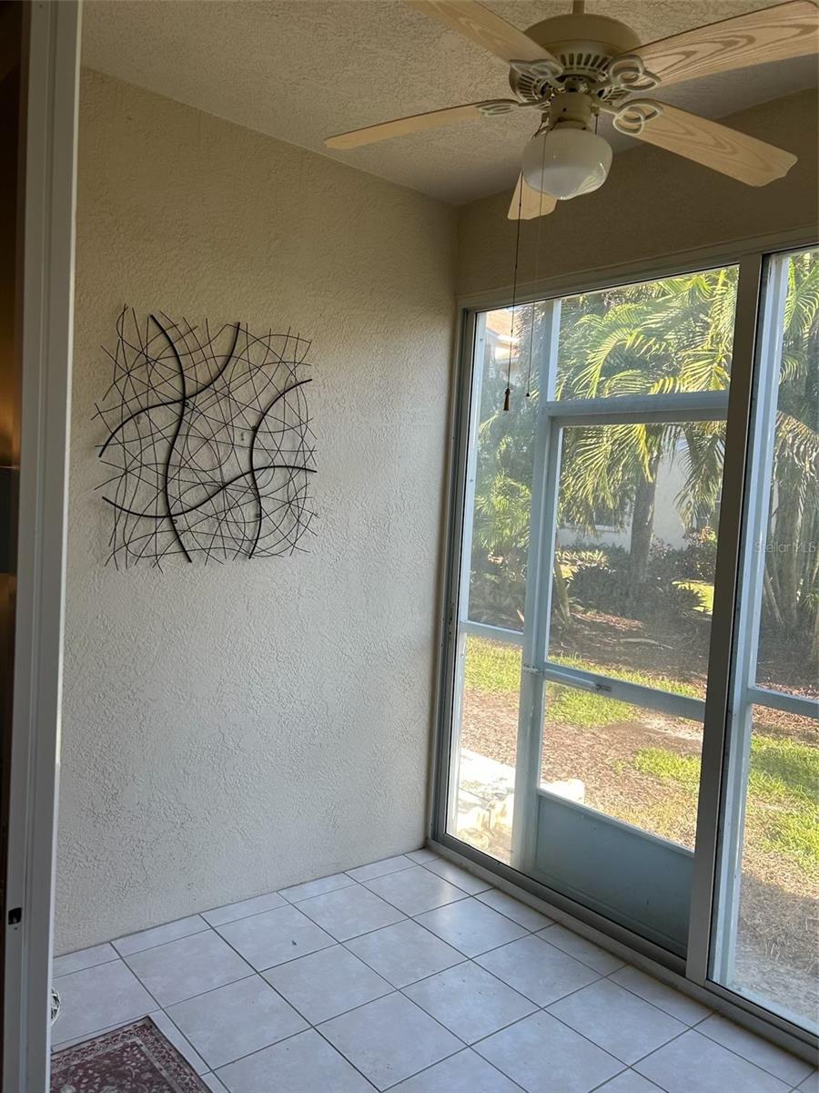 Image 9 of 12 For 4250 Players Place 2616