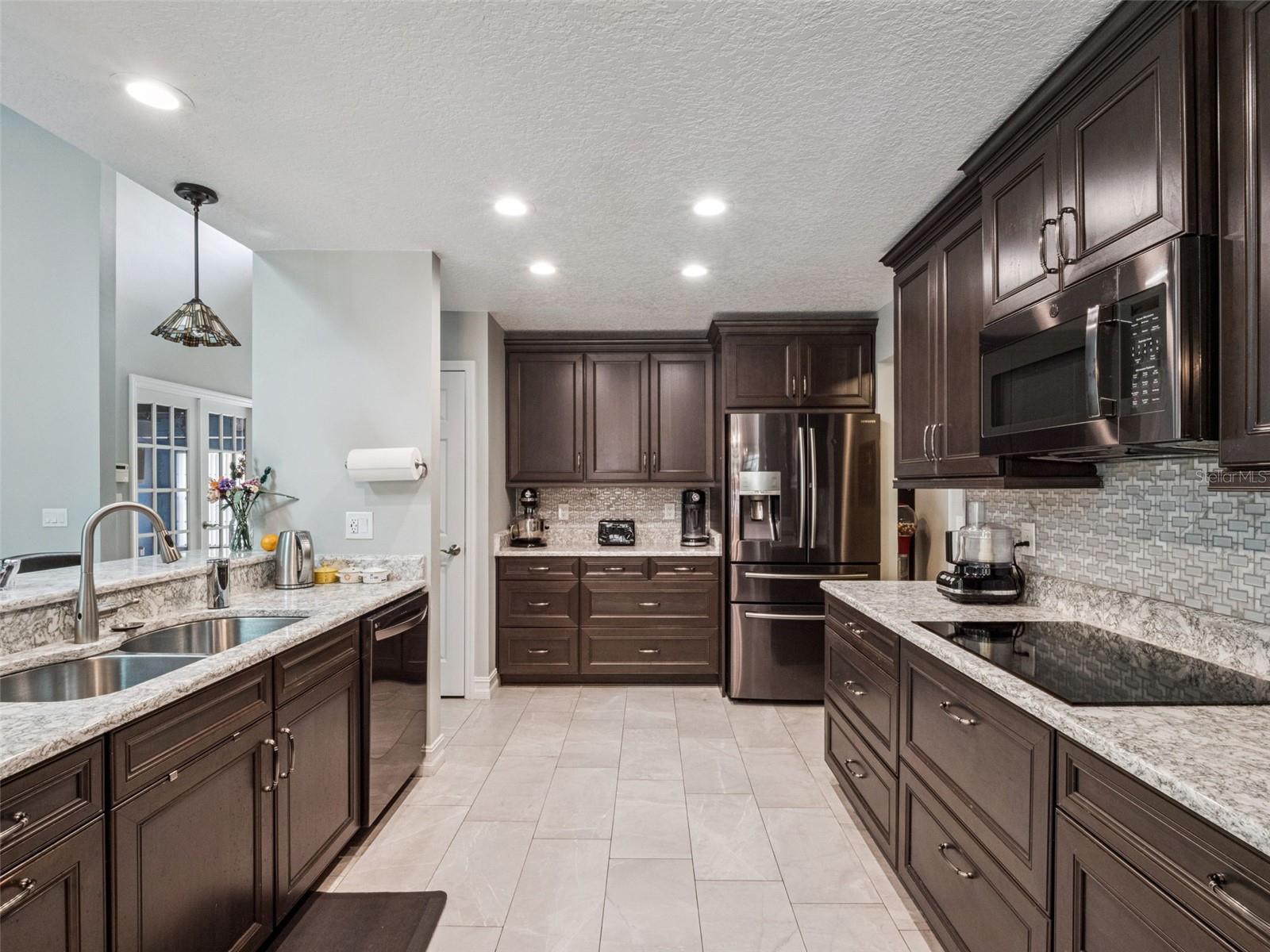 Image 13 of 44 For 5314 Shadywood Lane