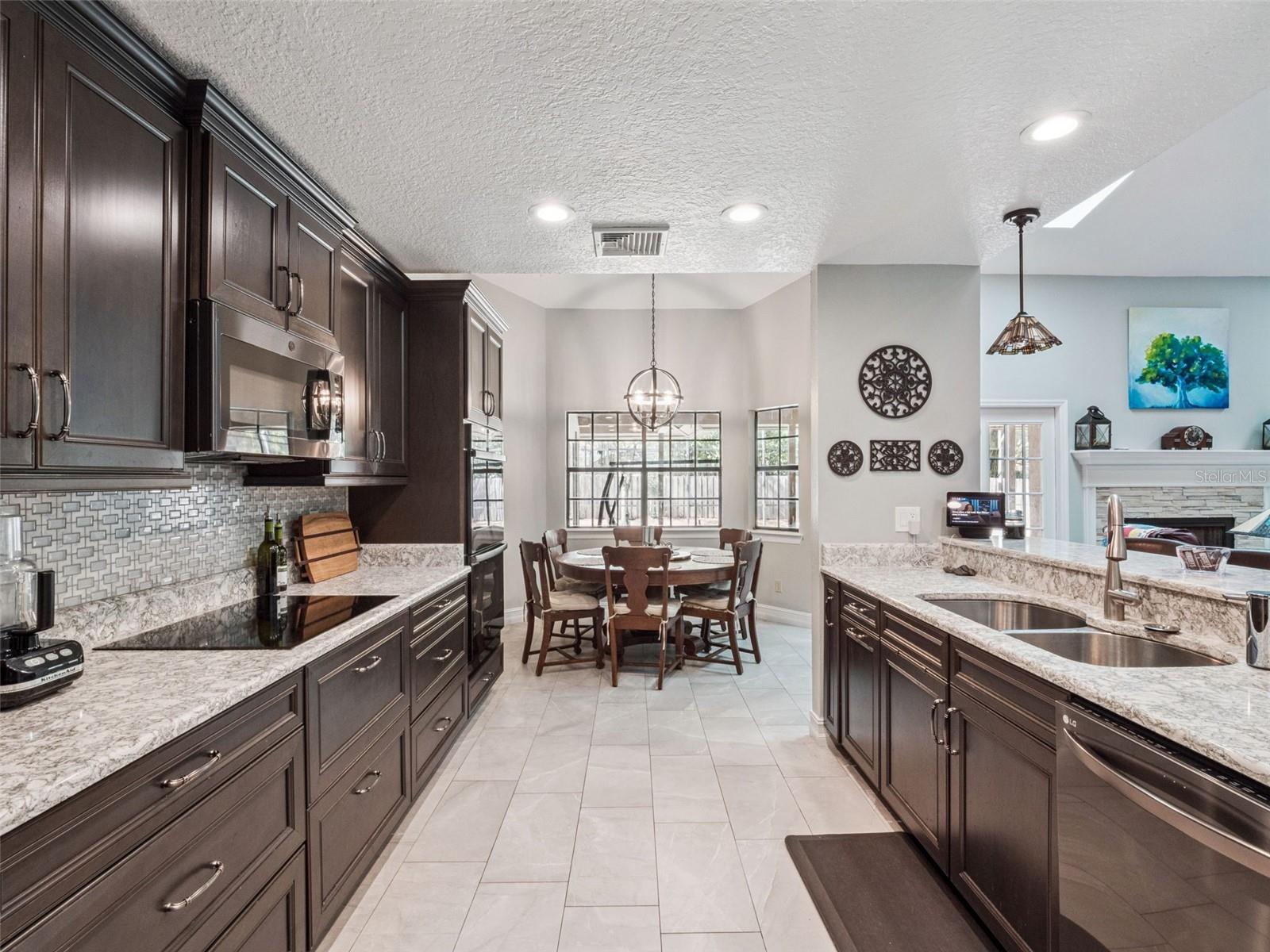 Image 14 of 44 For 5314 Shadywood Lane