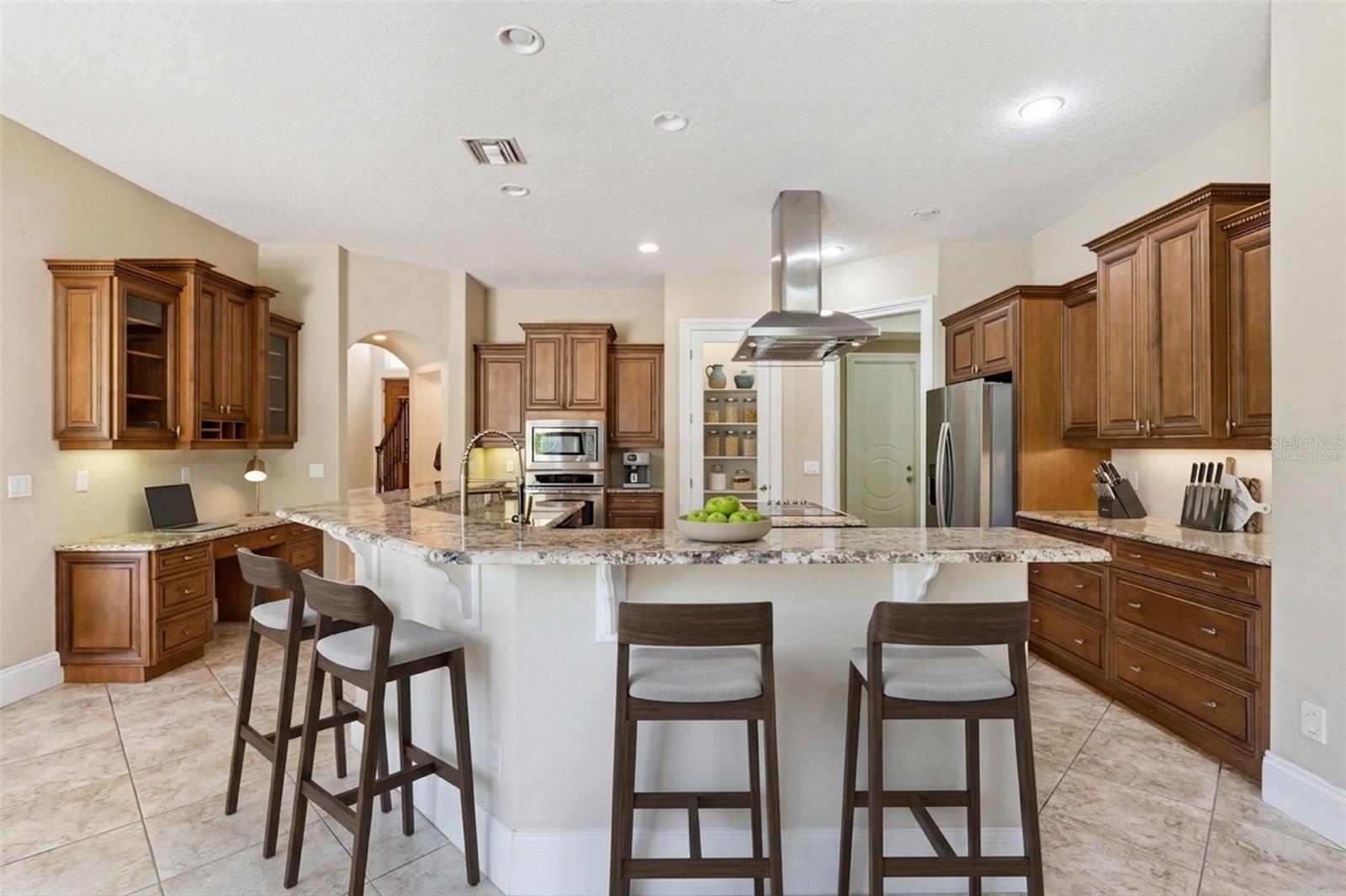 Image 24 of 92 For 1303 Lavanham Court