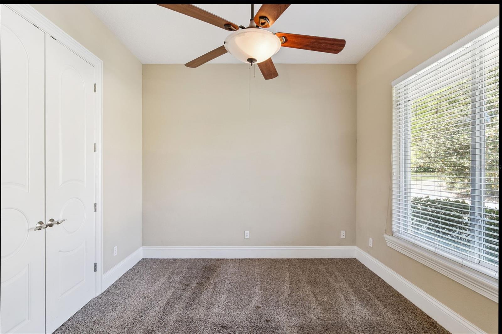 Image 34 of 92 For 1303 Lavanham Court