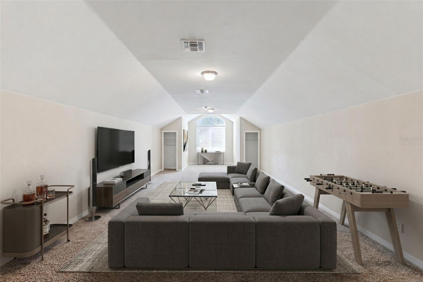 Image 45 of 92 For 1303 Lavanham Court