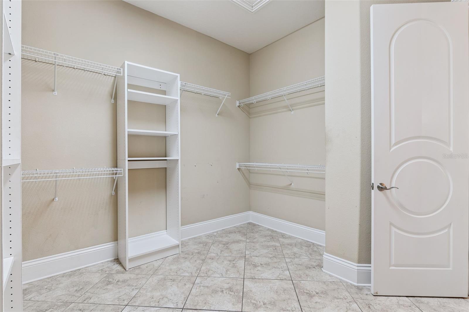 Image 60 of 92 For 1303 Lavanham Court