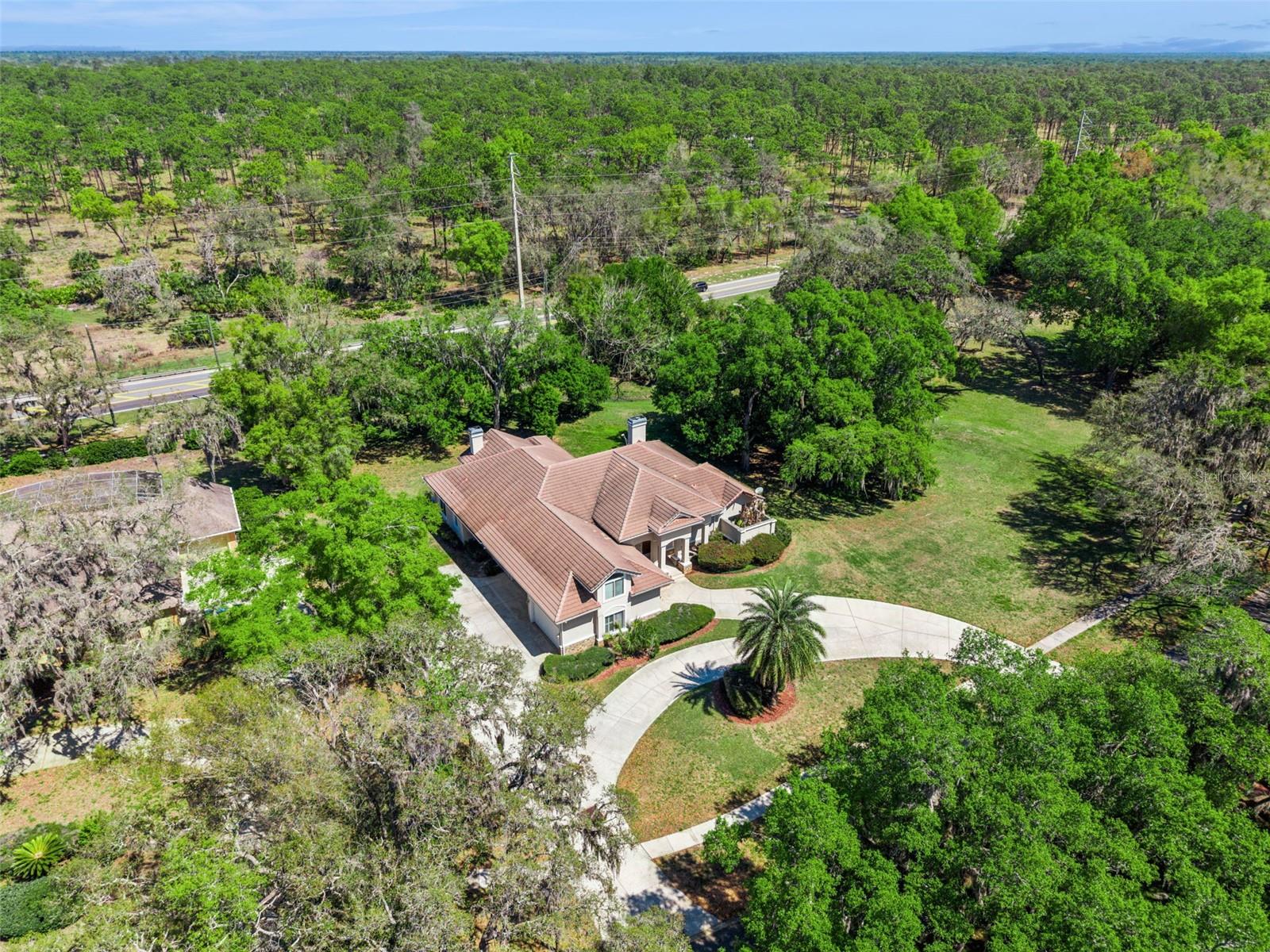 Image 78 of 92 For 1303 Lavanham Court