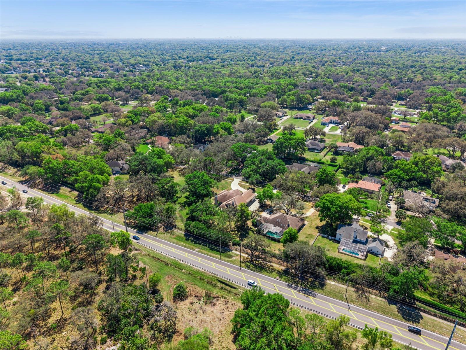Image 82 of 92 For 1303 Lavanham Court
