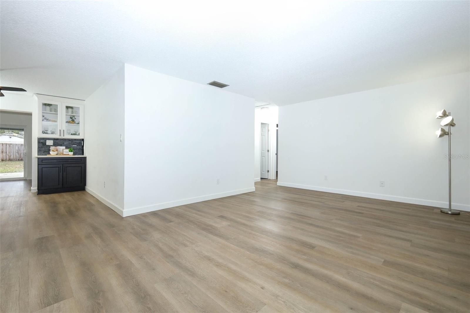 Image 6 of 31 For 110 Mockingbird Lane