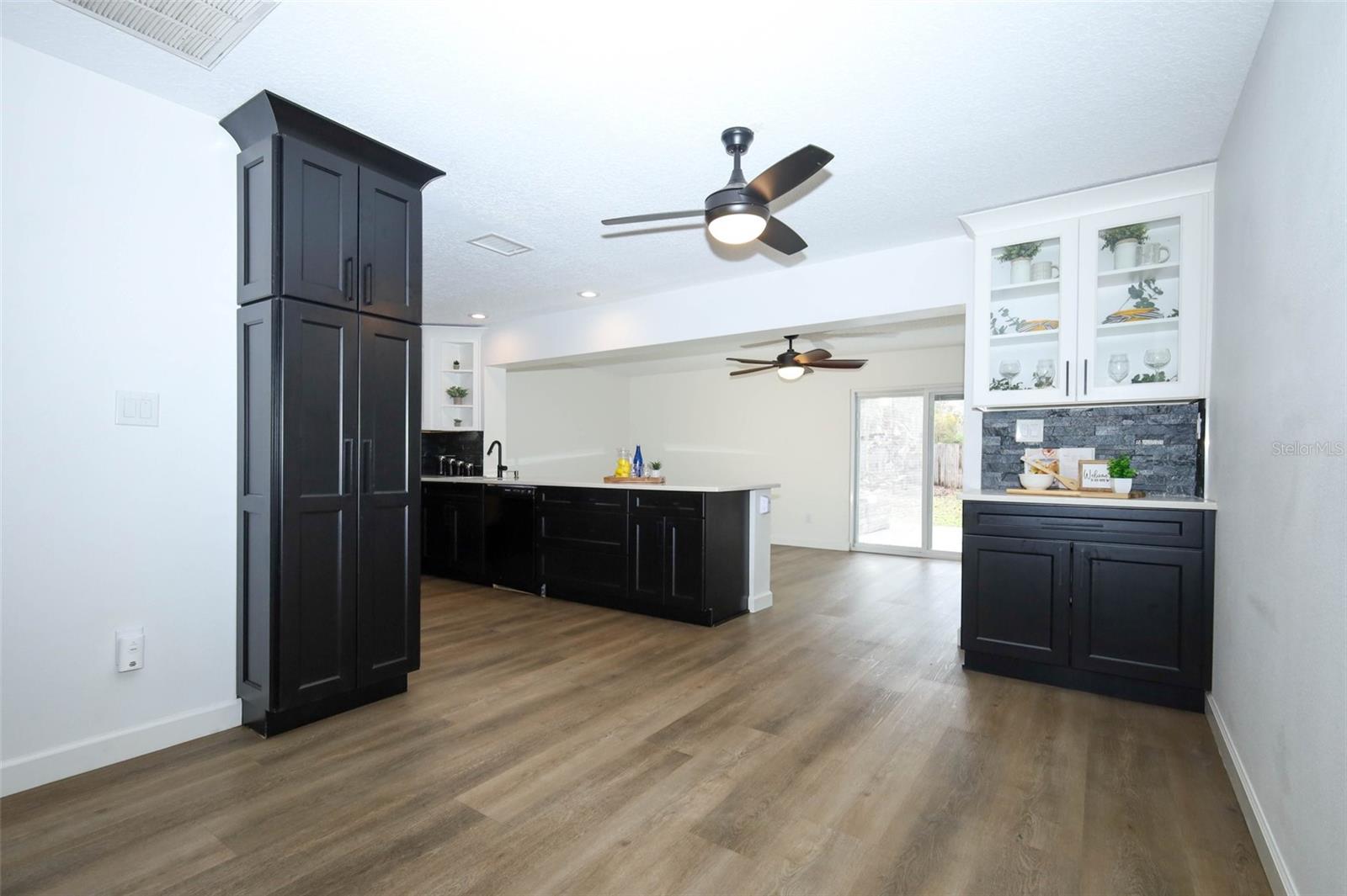 Image 7 of 31 For 110 Mockingbird Lane