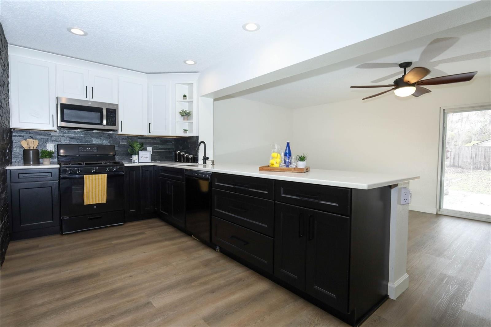 Image 8 of 31 For 110 Mockingbird Lane