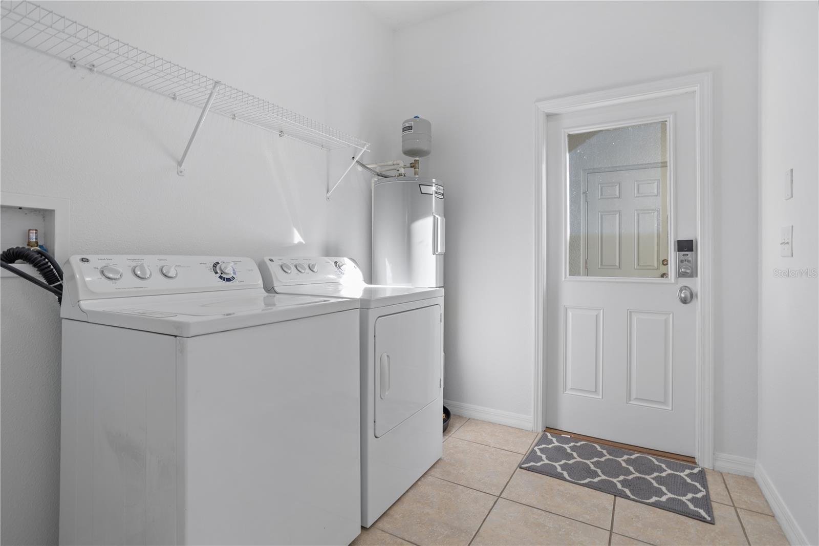 Image 18 of 53 For 1264 Seburn Road