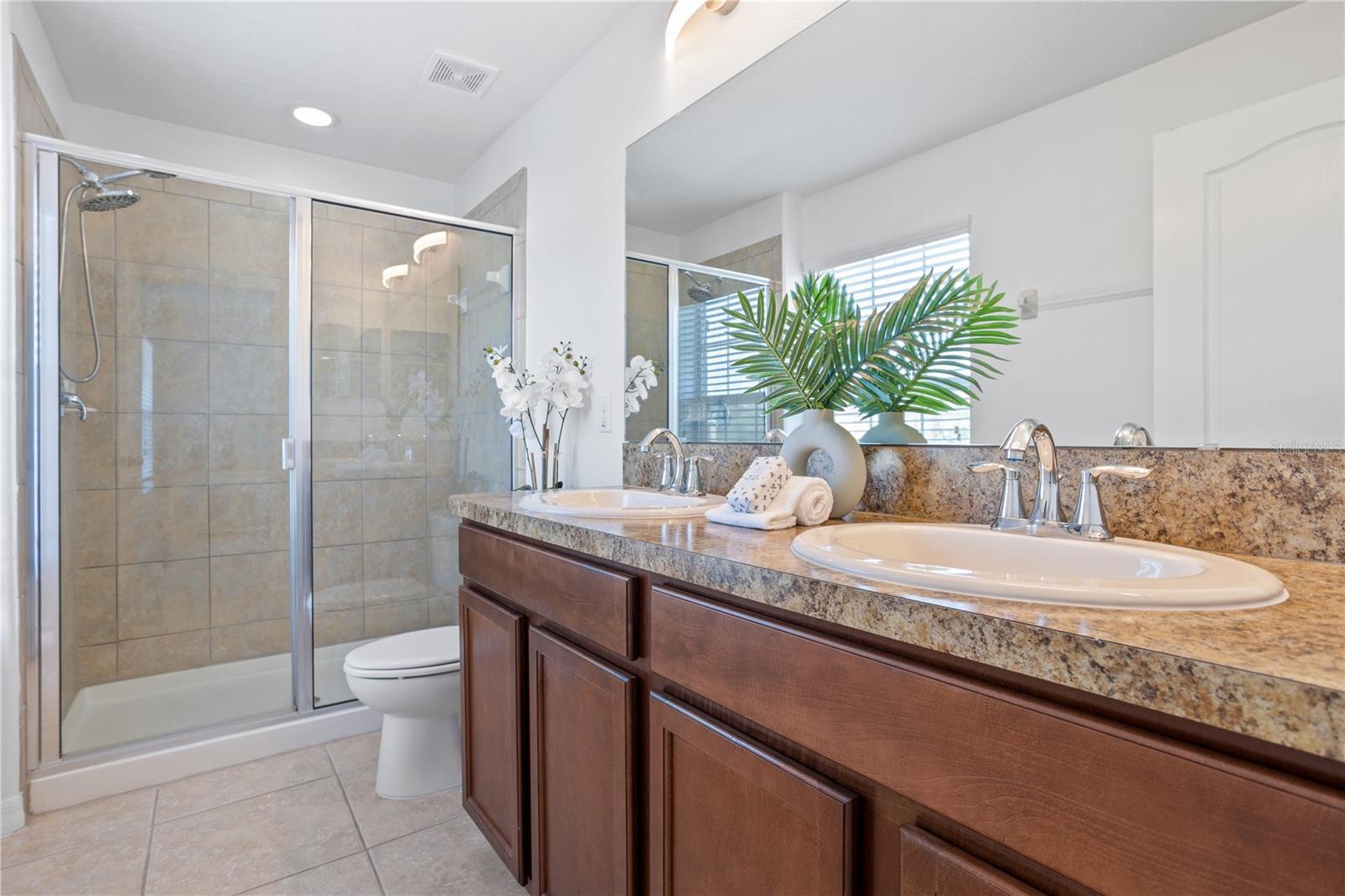 Image 24 of 53 For 1264 Seburn Road